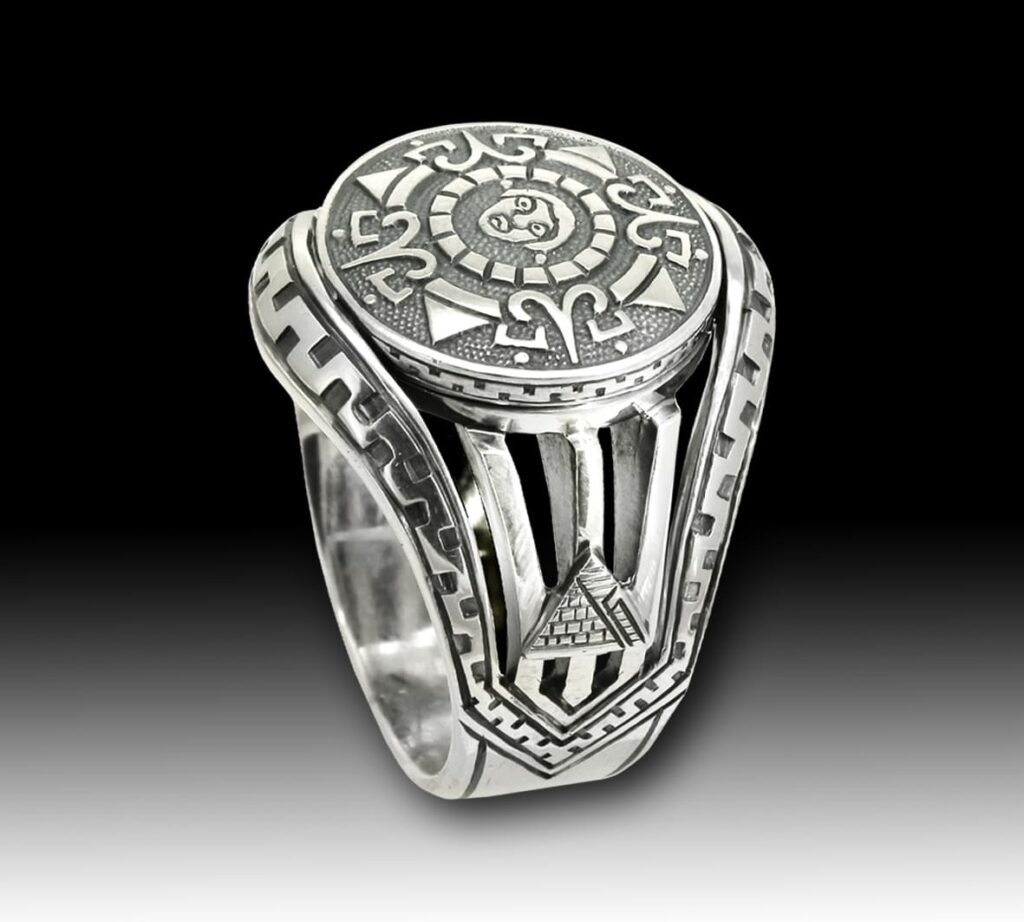 серебряное мужское кольцо ацтек
